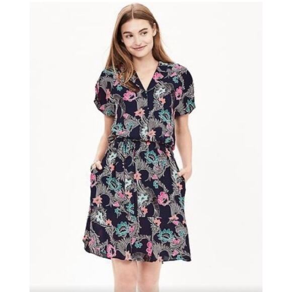 Banana Republic Shirt Dress Size 4 Blue Floral Summer Preppy Vacation - Picture 1 of 8